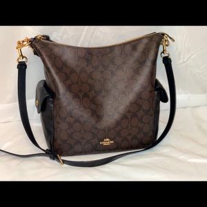 Authentic Coach Pennie Shoulder Bag in Signature Canvas